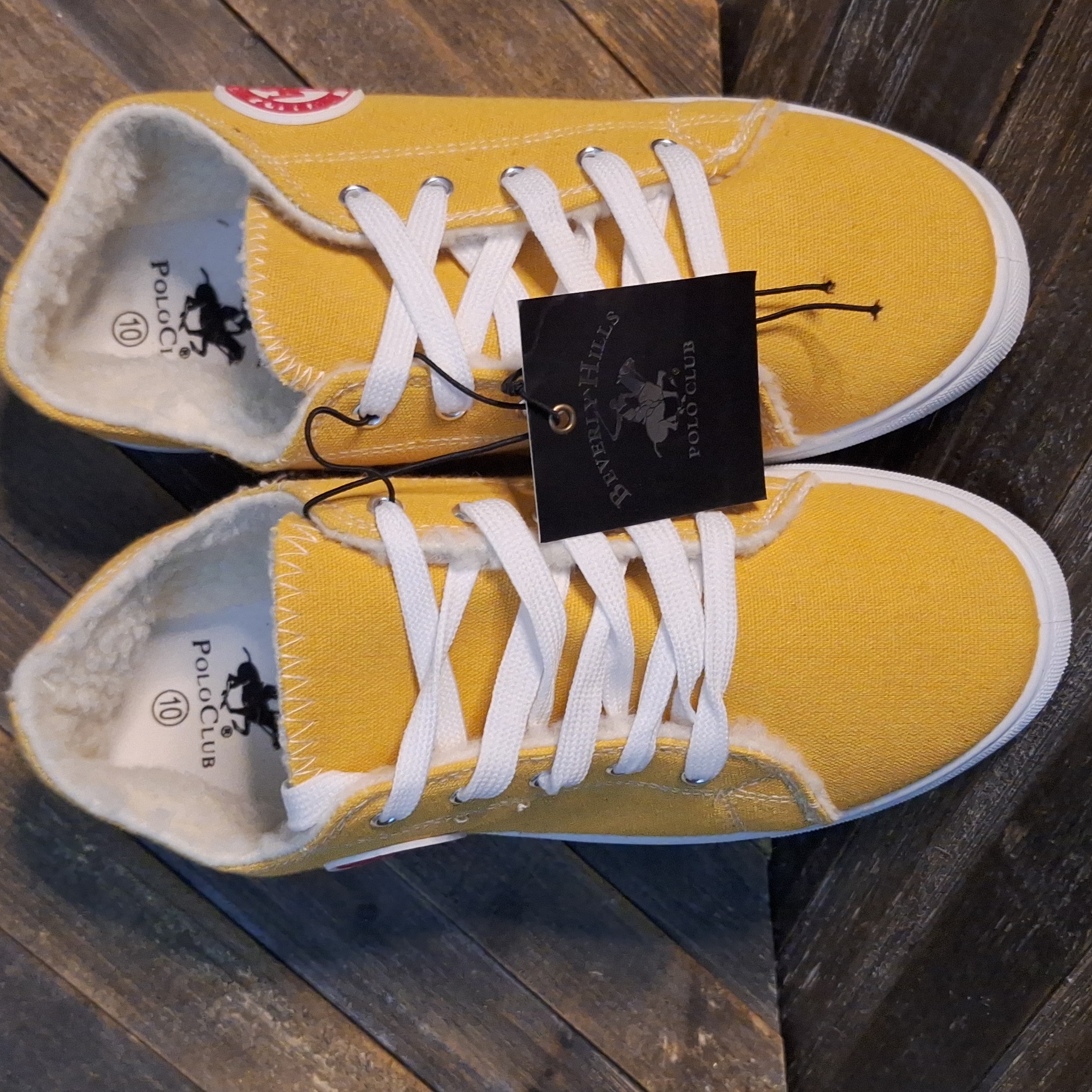 Beverly Hills Sneakers